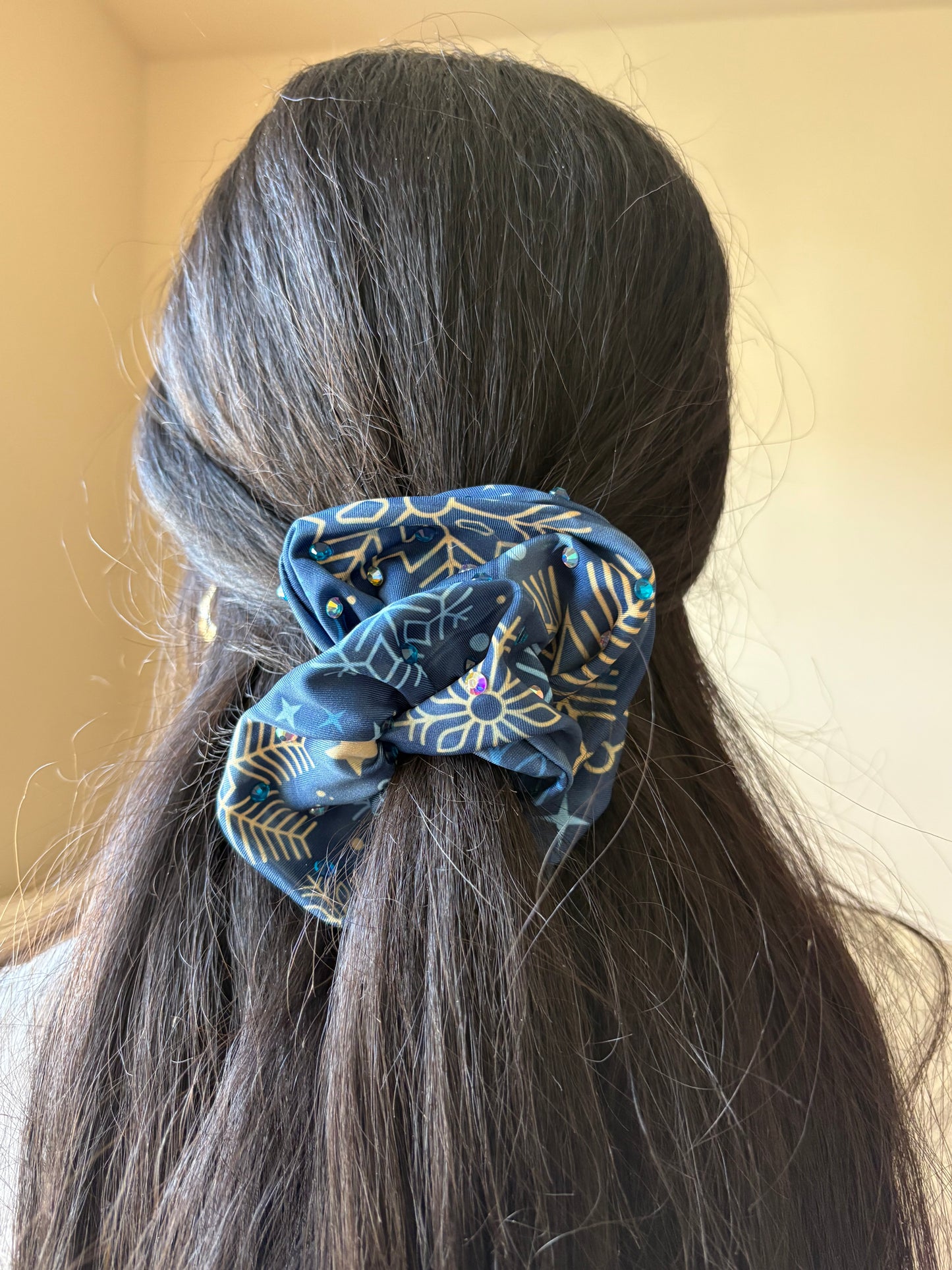 Twinkle Glam Scrunchie