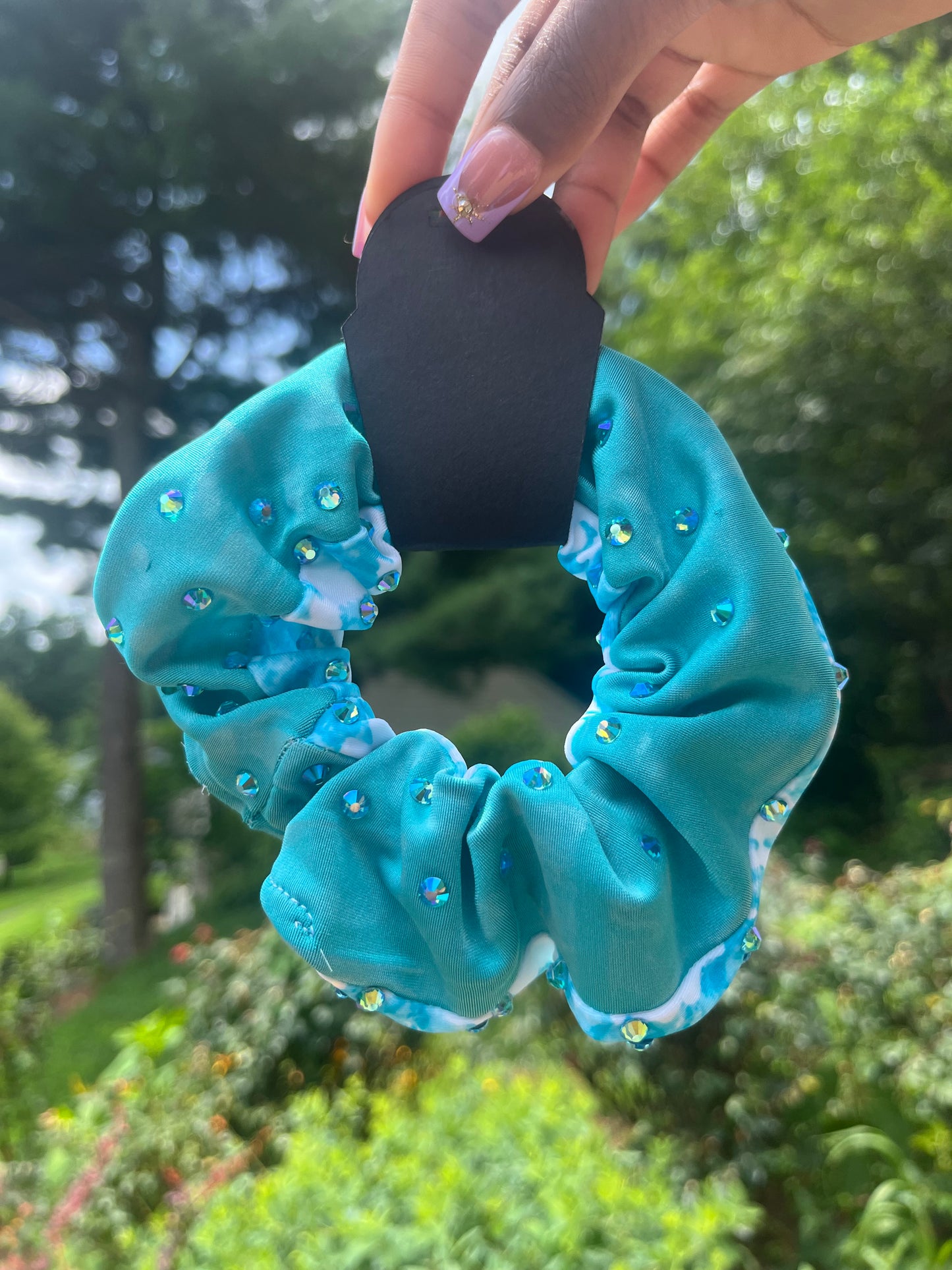 IcyGlam Scrunchie
